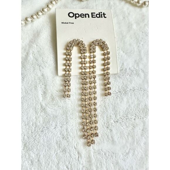 Open edit rhinestone chandelier sparkly earrings from Nordstrom‘s ￼ - Picture 2 of 4